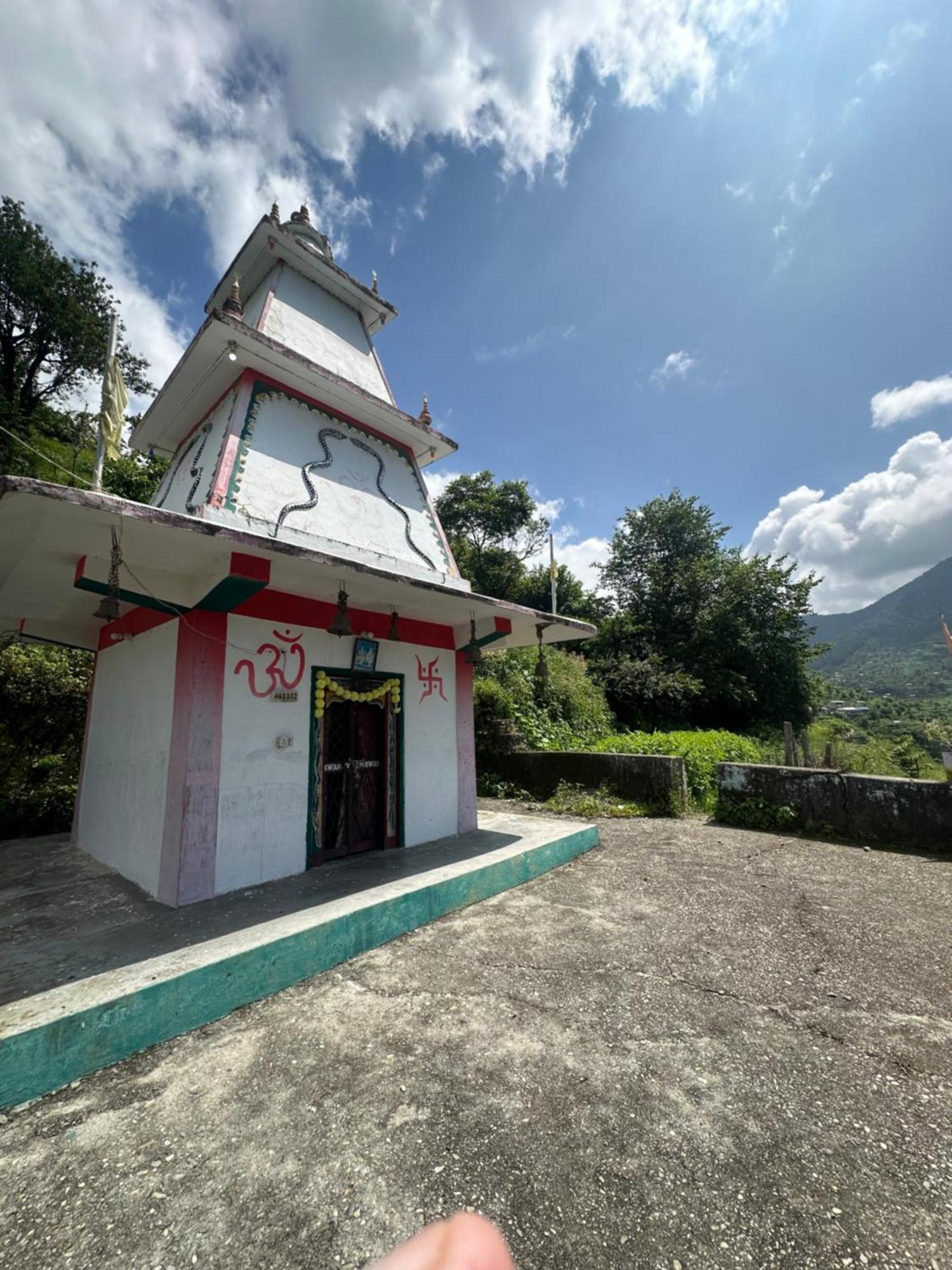 Deodar Village Homestay Devalsari Мусори Екстериор снимка