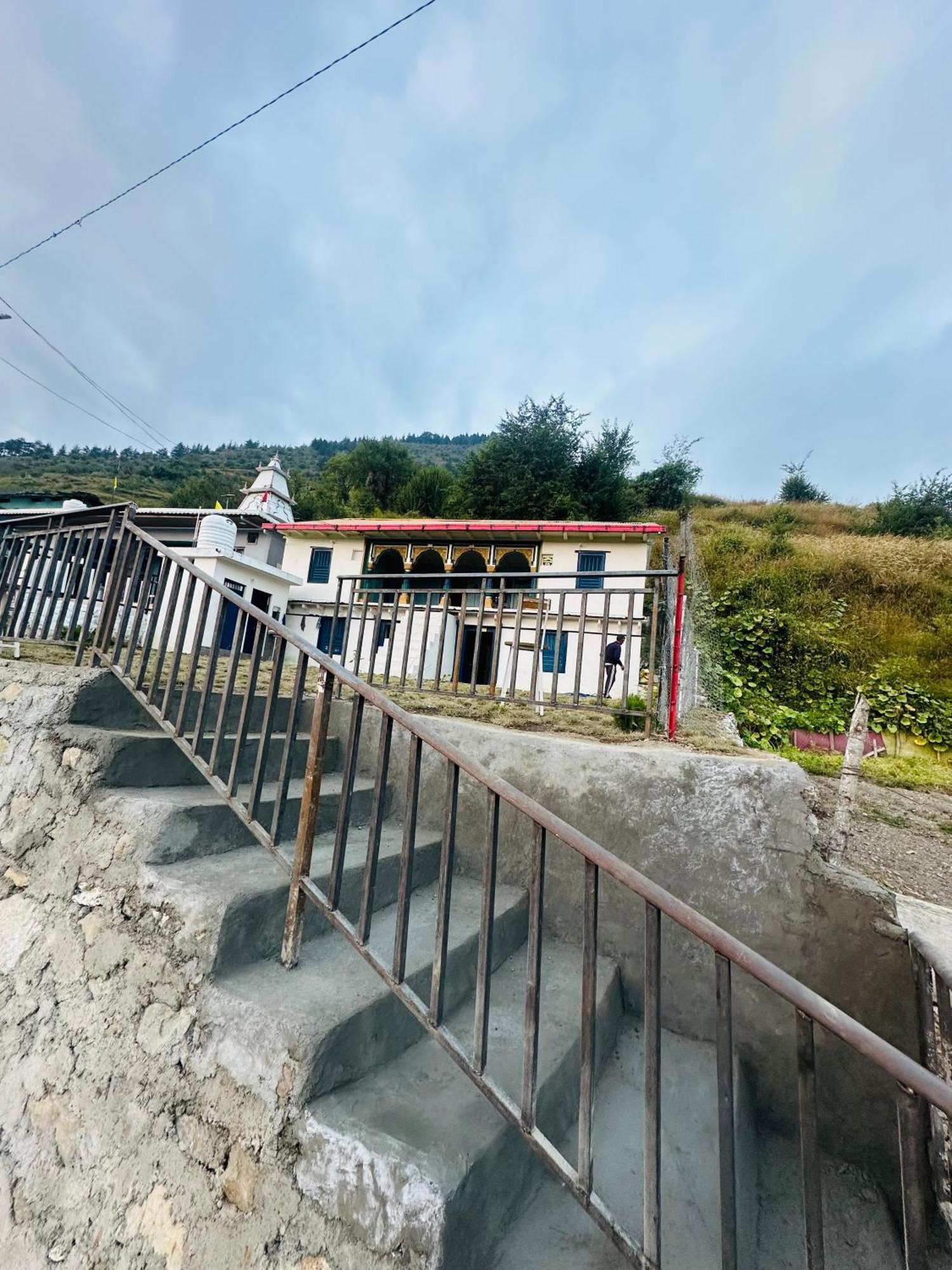 Deodar Village Homestay Devalsari Мусори Екстериор снимка
