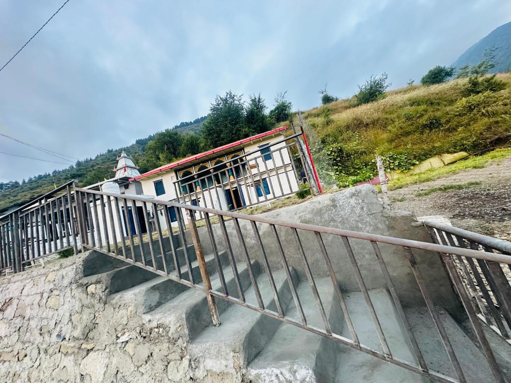 Deodar Village Homestay Devalsari Мусори Екстериор снимка