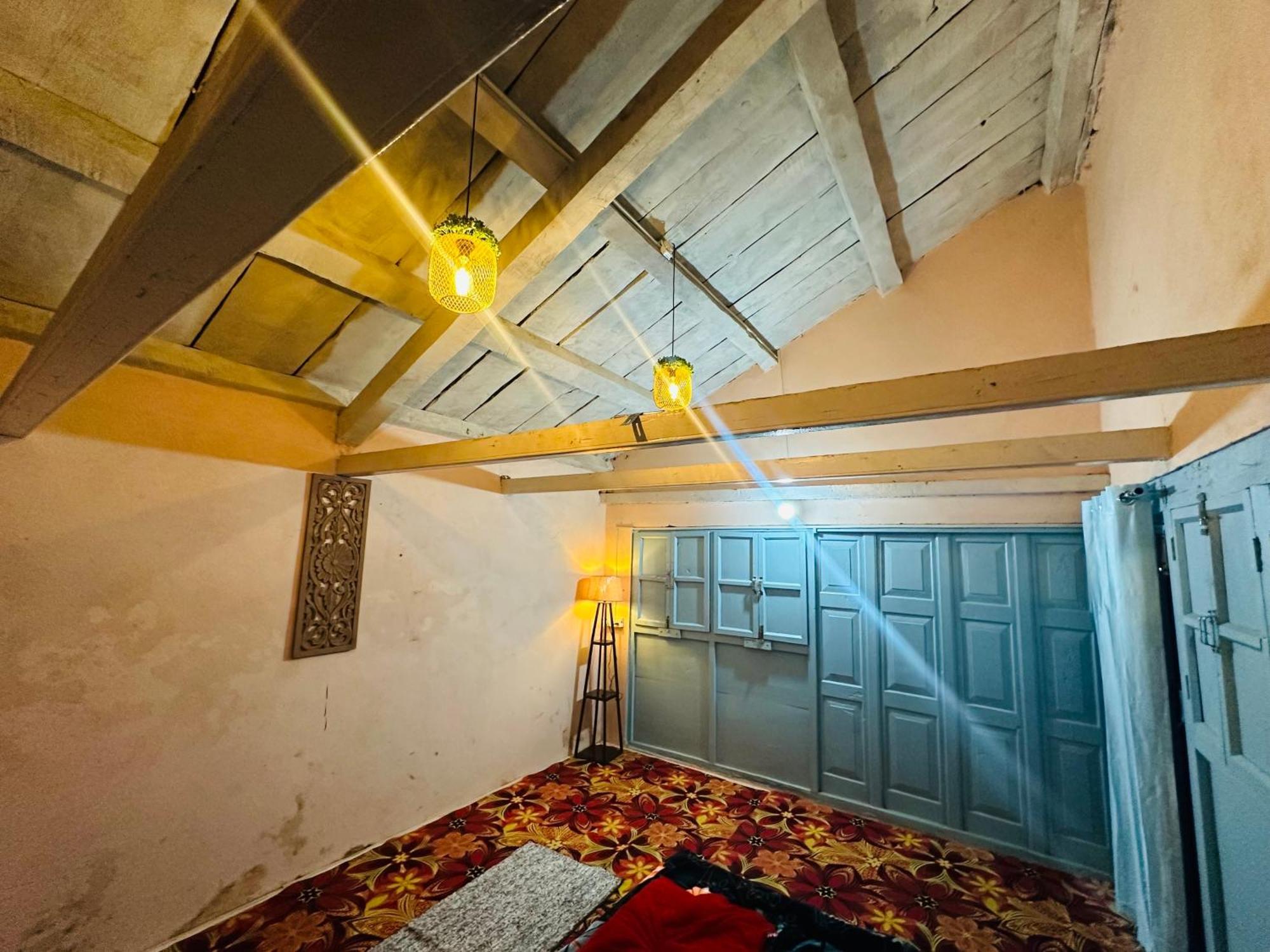 Deodar Village Homestay Devalsari Мусори Екстериор снимка