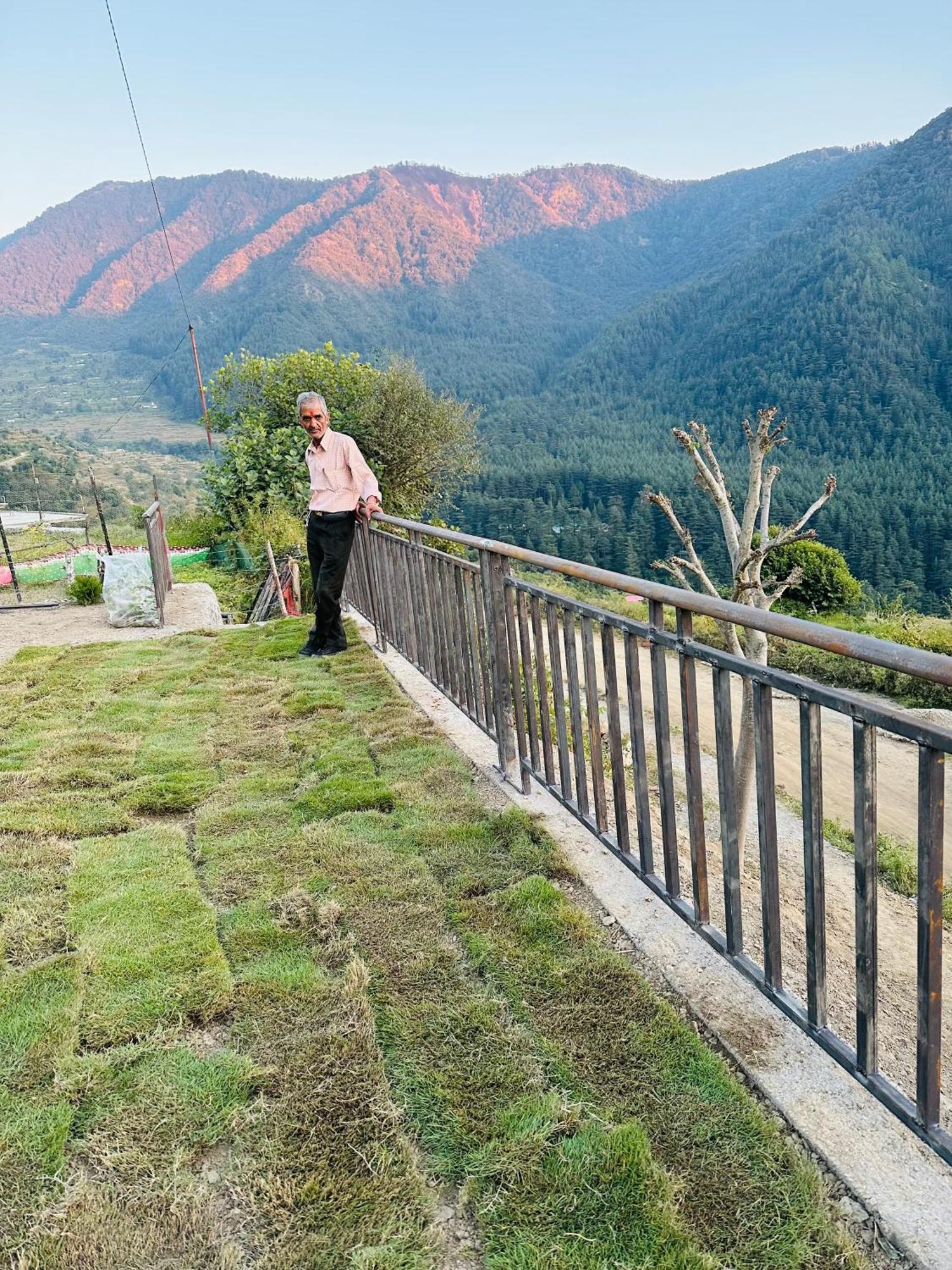 Deodar Village Homestay Devalsari Мусори Екстериор снимка