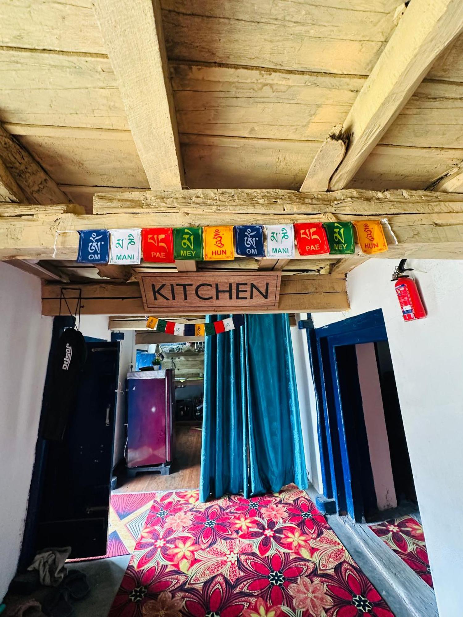 Deodar Village Homestay Devalsari Мусори Екстериор снимка